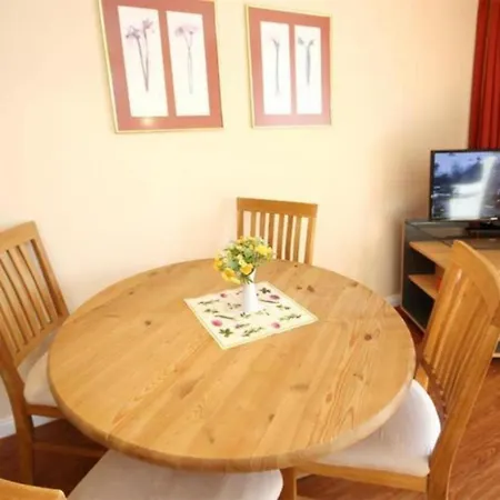 Haus Meeresblick Kuehlungsborn Room photo